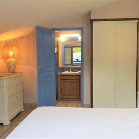 Holiday home Le Carret