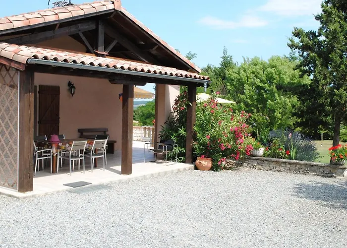 Le Carret Semesterbostad Auzas