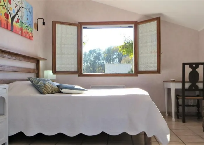 Le Carret Semesterbostad