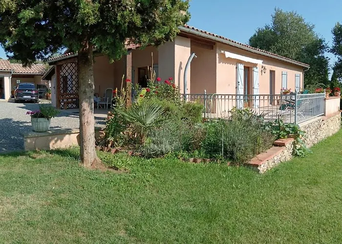 Le Carret Semesterbostad Auzas